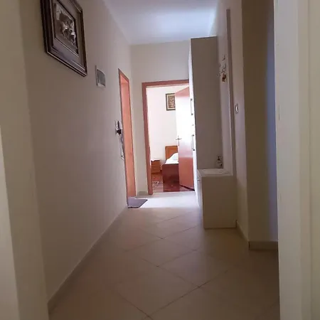 Keidis Apartament *